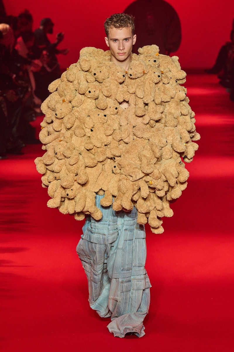 VETEMENTS 正式發佈 2024 秋冬系列大秀