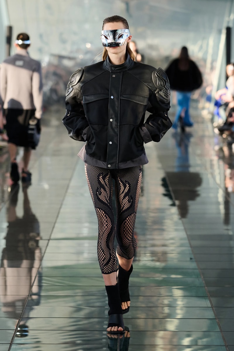 Dion Lee 2024 秋季系列大秀正式登場