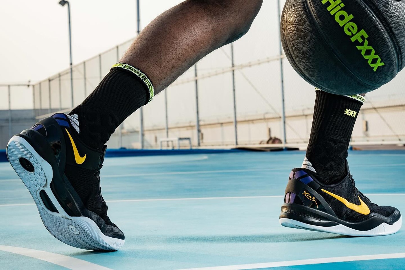 率先近賞 Nike Kobe 8 Protro 最新配色「Hollywood Nights」