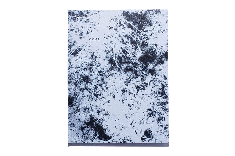 nanamica 全新攝影書籍《Slow Collapse》正式發佈