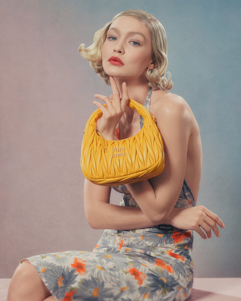 Gigi Hadid 演繹 Miu Miu 2024 包款最新形象大片