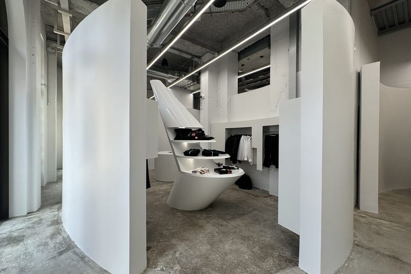 率先走進 Dover Street Market 首間巴黎旗艦店