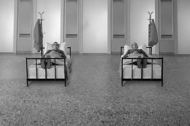 Thom Browne 攜手 Frette 打造全新寢具系列