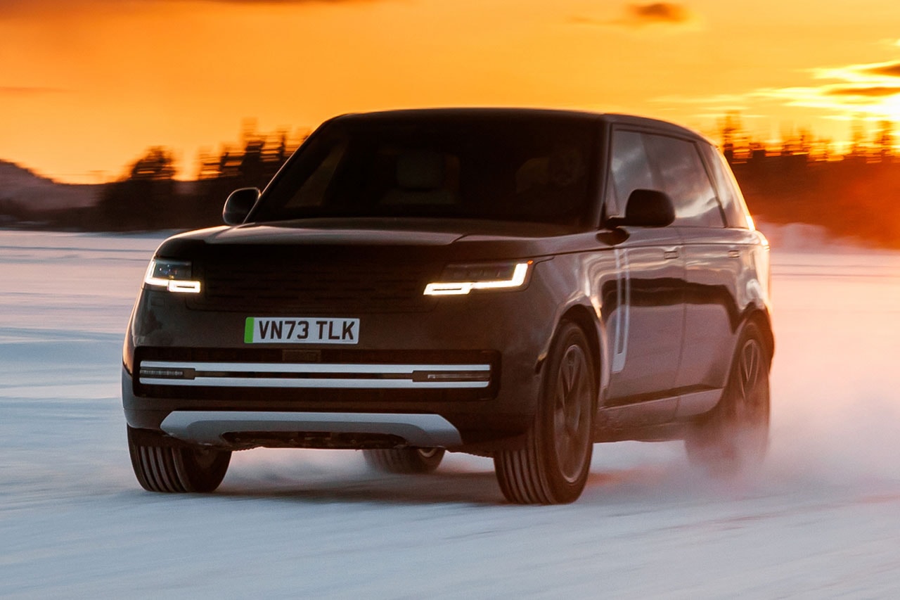 首款電能化 Range Rover 原型車於北極圈展開測試