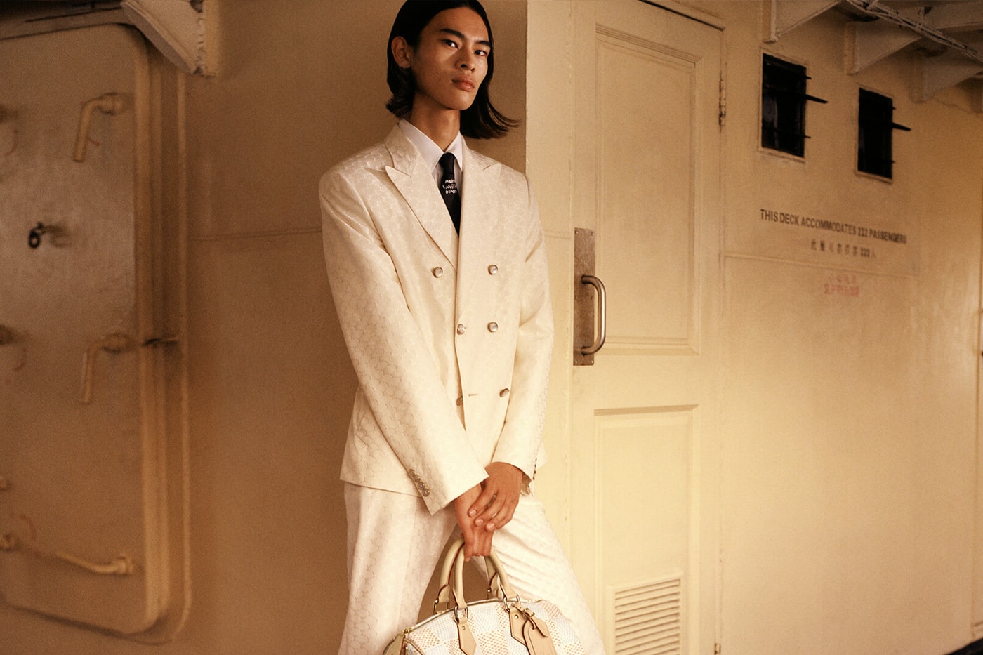 Louis Vuitton 正式發佈 2024 早秋男裝系列形象廣告