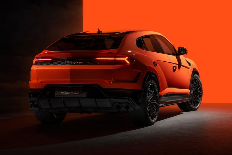 Lamborghini 正式發表首款混合動力插電式 Urus SE