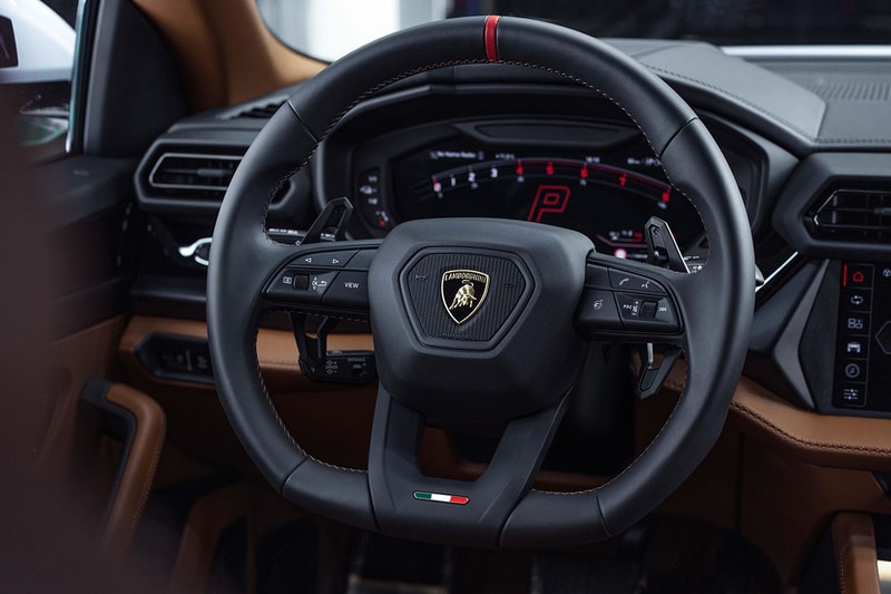 Lamborghini 正式發表首款混合動力插電式 Urus SE