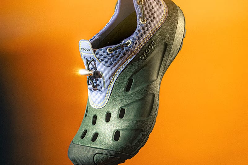 Crocs 首次攜手 MARMOT 發布聯名鞋款