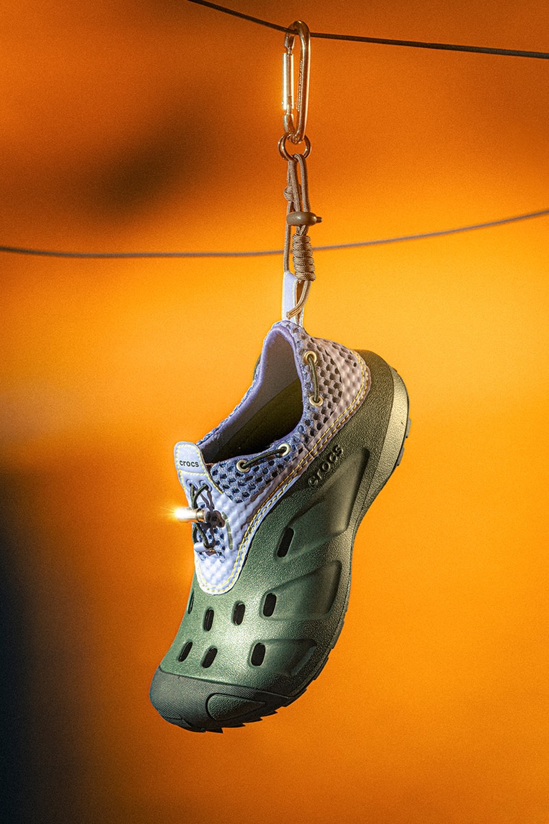 Crocs 首次攜手 MARMOT 發布聯名鞋款