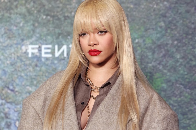 為何 Rihanna 全新專輯尚未發行?