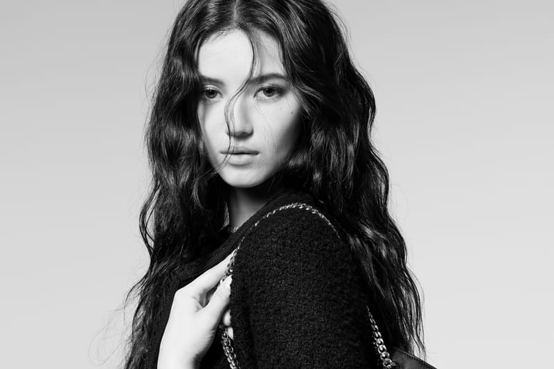 NewJeans 成員 Danielle 演繹 CELINE 2024 夏季女裝系列形象大片