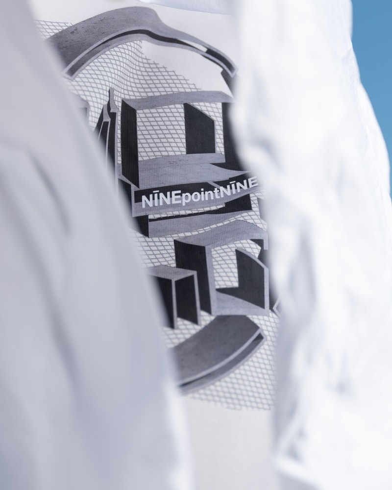 Li-Ning 首度攜手 NINEpointNINE 推出「時間之門」系列