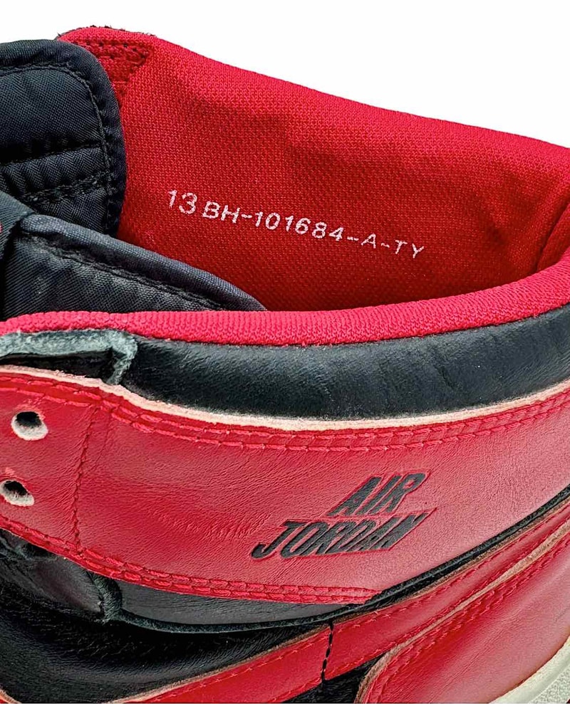 四十年前的 Air Jordan 1 樣品鞋沒有 Wings Logo？！