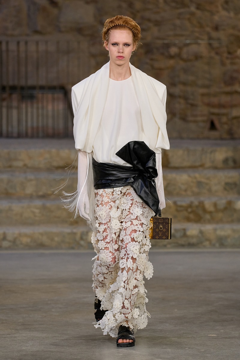 Louis Vuitton 正式登陸西班牙發表 2025 早春女裝系列