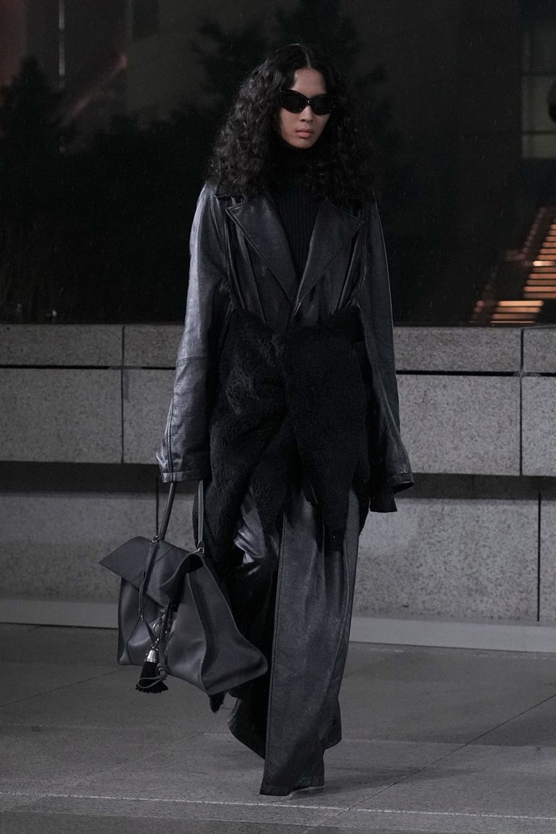 Balenciaga 2025 春季系列大秀正式登場