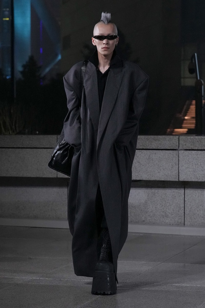 Balenciaga 2025 春季系列大秀正式登場