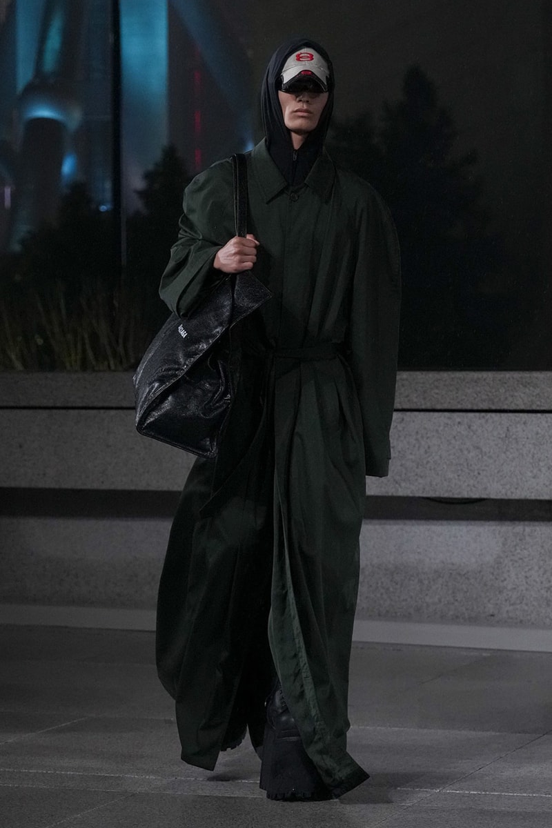 Balenciaga 2025 春季系列大秀正式登場