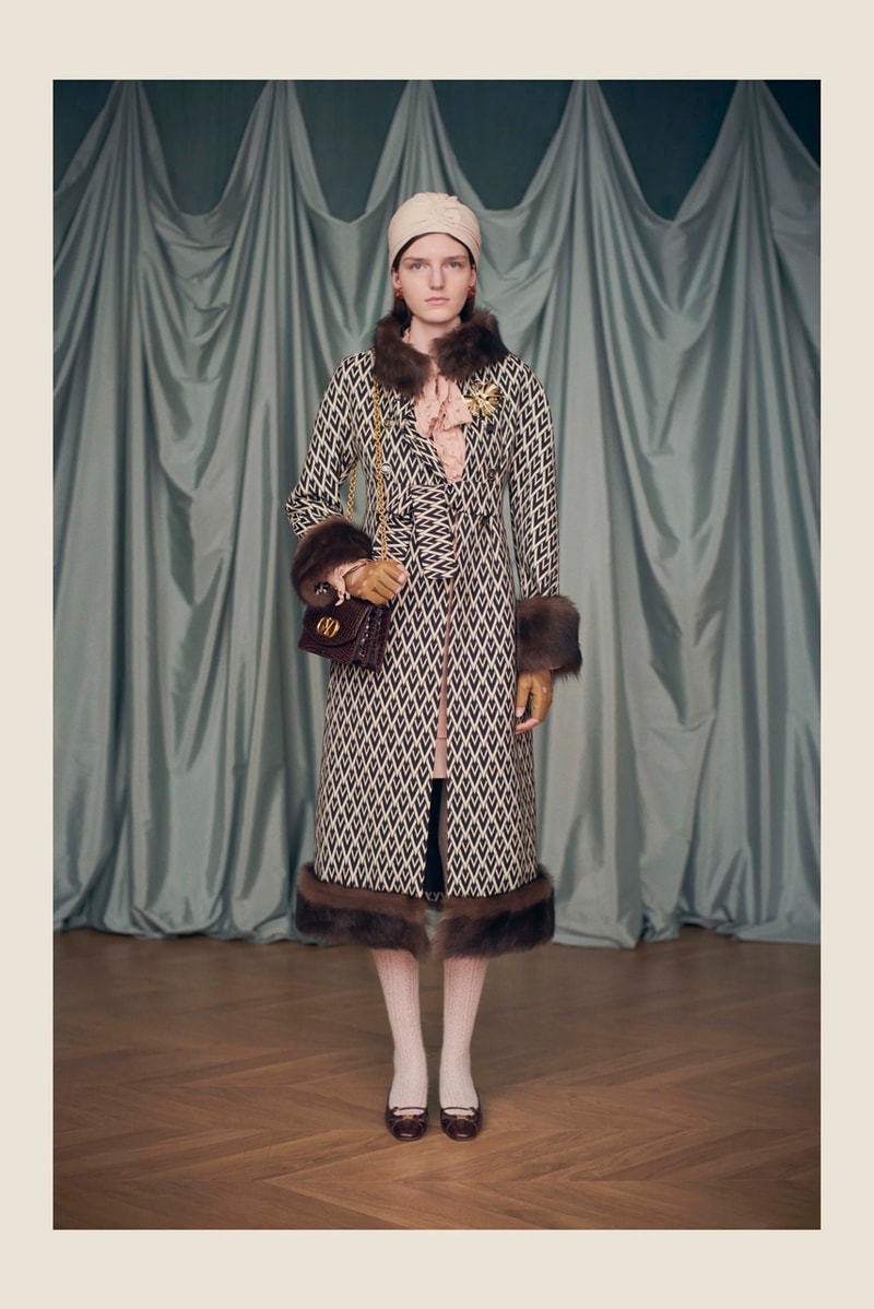 華麗轉身！Alessandro Michele 執掌 Valentino 2025 最新度假系列正式登場