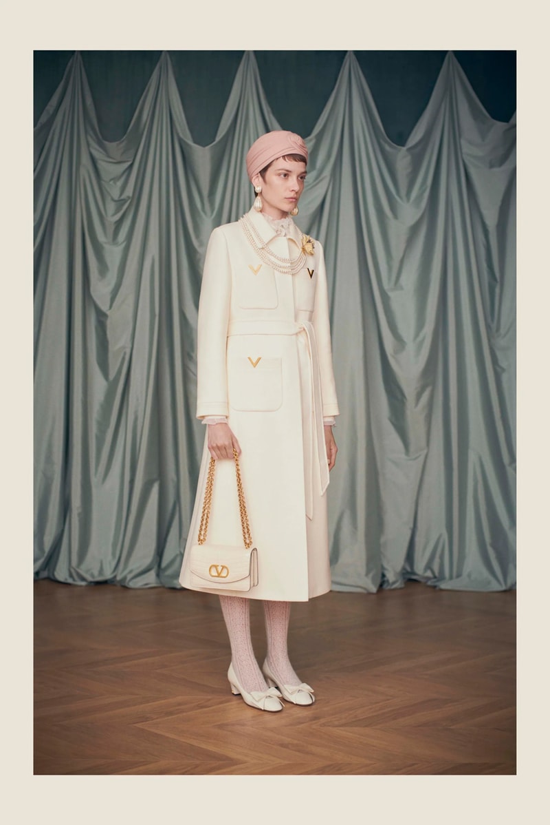 華麗轉身！Alessandro Michele 執掌 Valentino 2025 最新度假系列正式登場