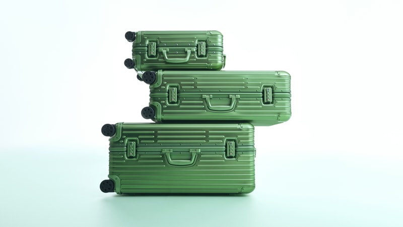RIMOWA Original 全新配色「Emerald Green」正式登場