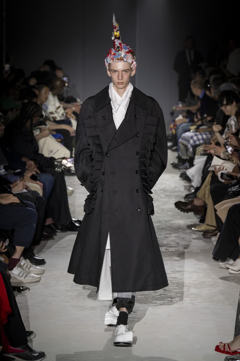 COMME des GARÇONS HOMME PLUS 2025 春夏系列大秀「The Hope of Light」正式登場