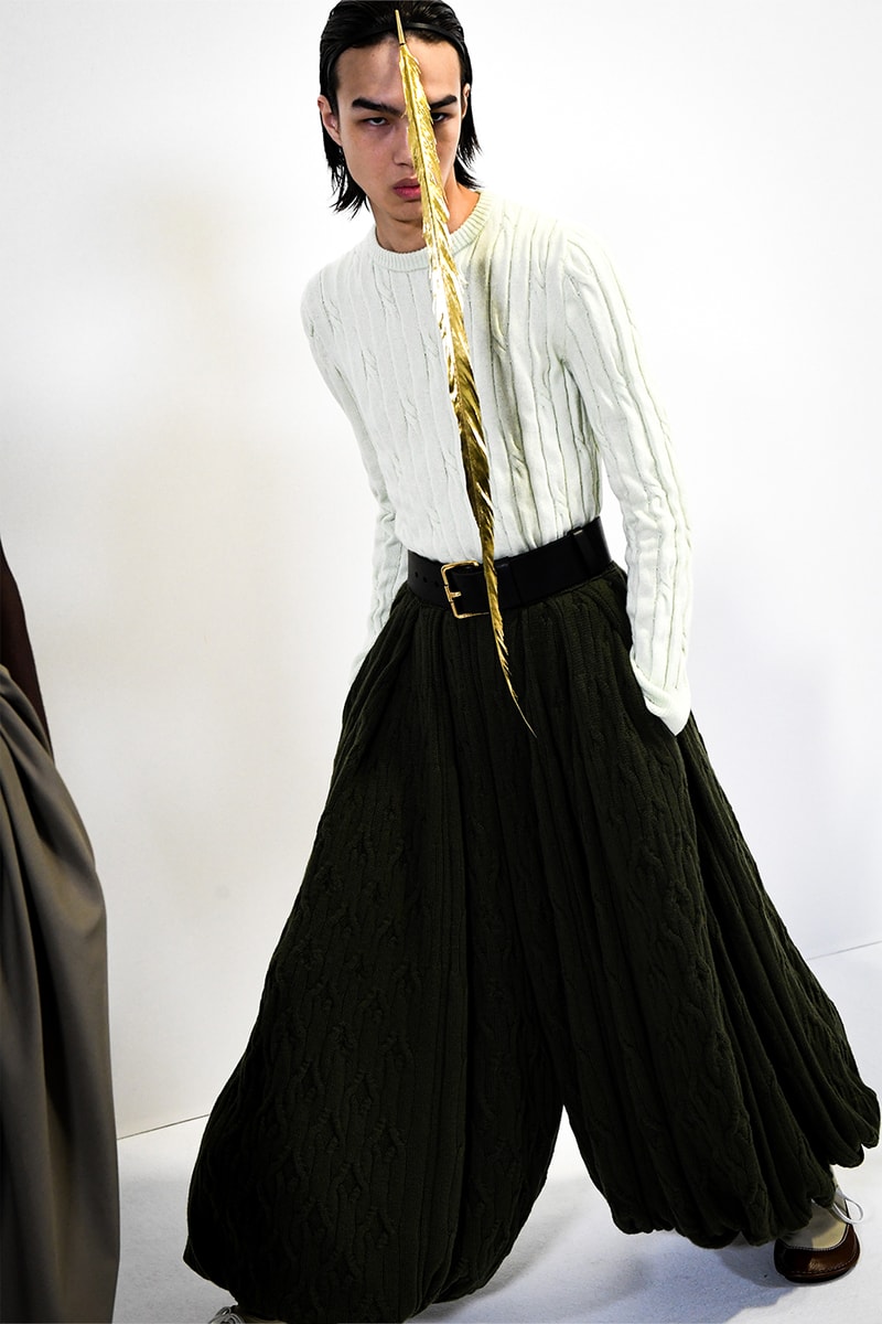 藝術的愛欲！Jonathan Anderson 執掌 LOEWE 2025 春夏男裝大秀正式登場