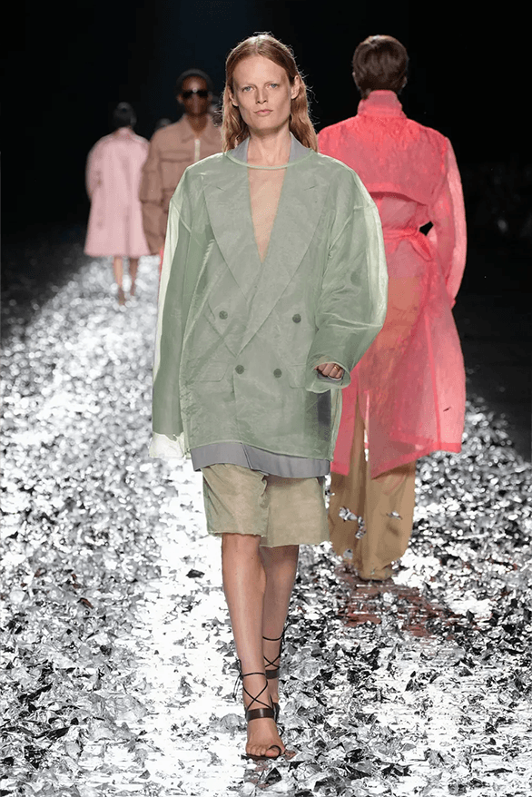 離開並不是結束！Dries Van Noten 2025 春夏男裝系列大秀「THERE IS NO BEGINNING, NO END」正式登場