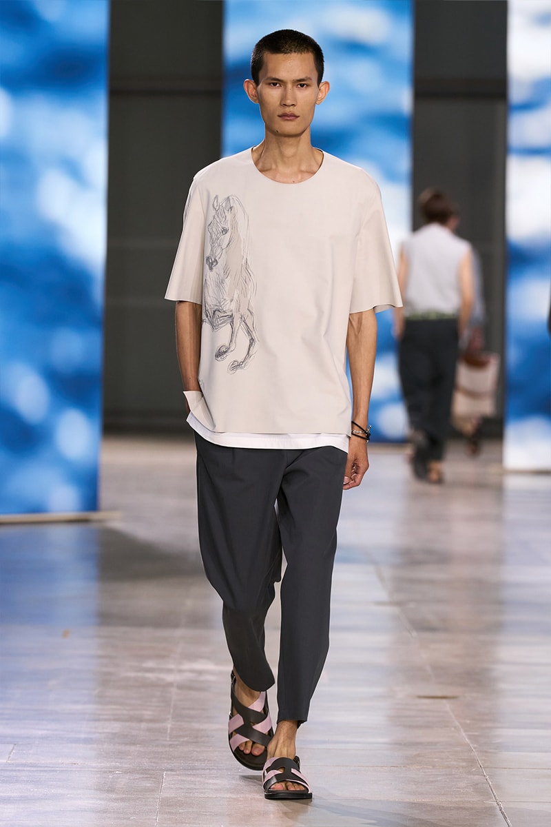 Hermès 正式發佈 2025 春夏系列大秀