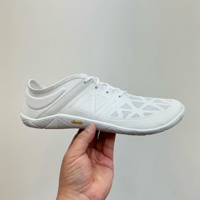 Junya Watanabe MAN x New Balance MINIMUS UX200L 最新聯乘鞋款率先亮相