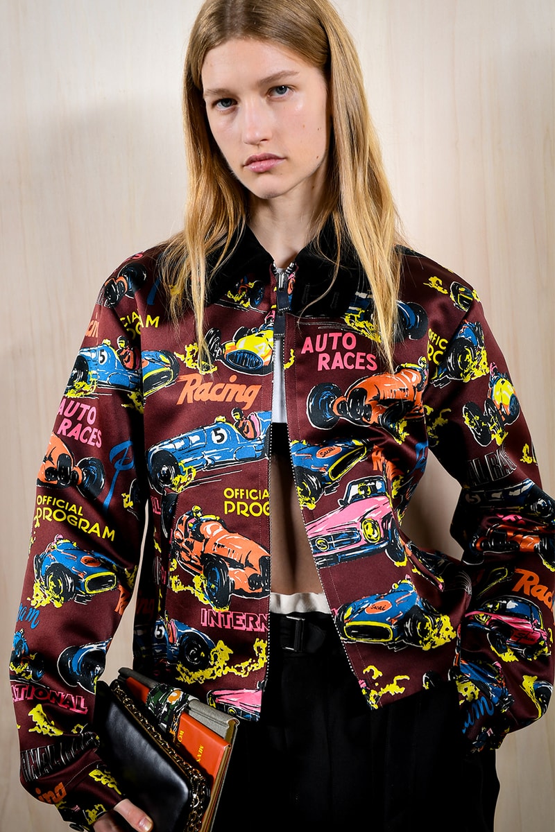 sacai 2025 春夏系列大秀正式登場