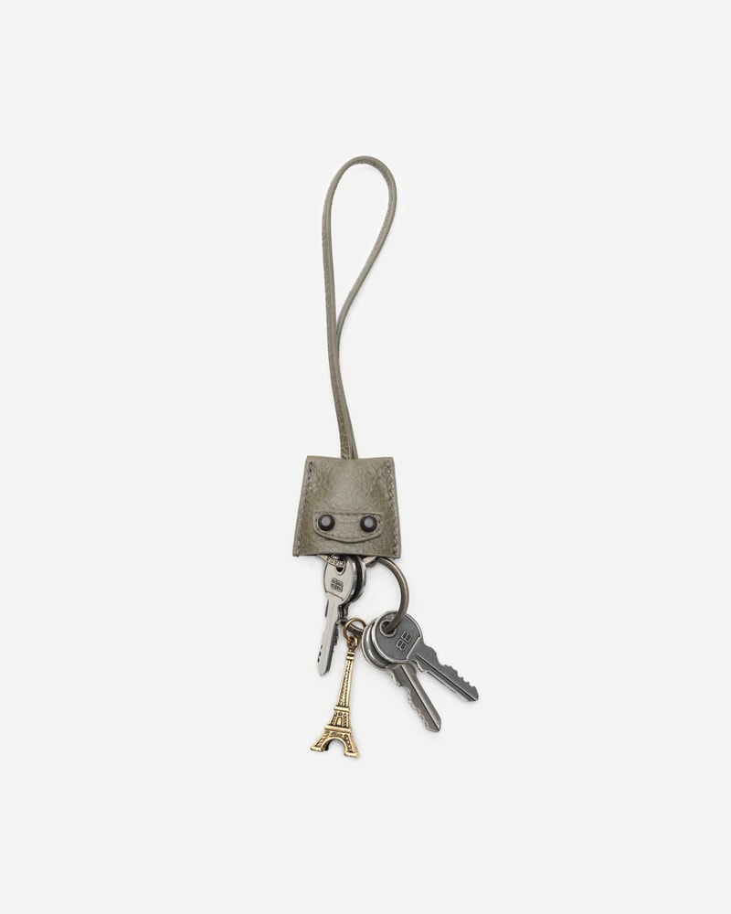 Balenciaga 全新紀念品系列「Souvenir Shop」正式發佈