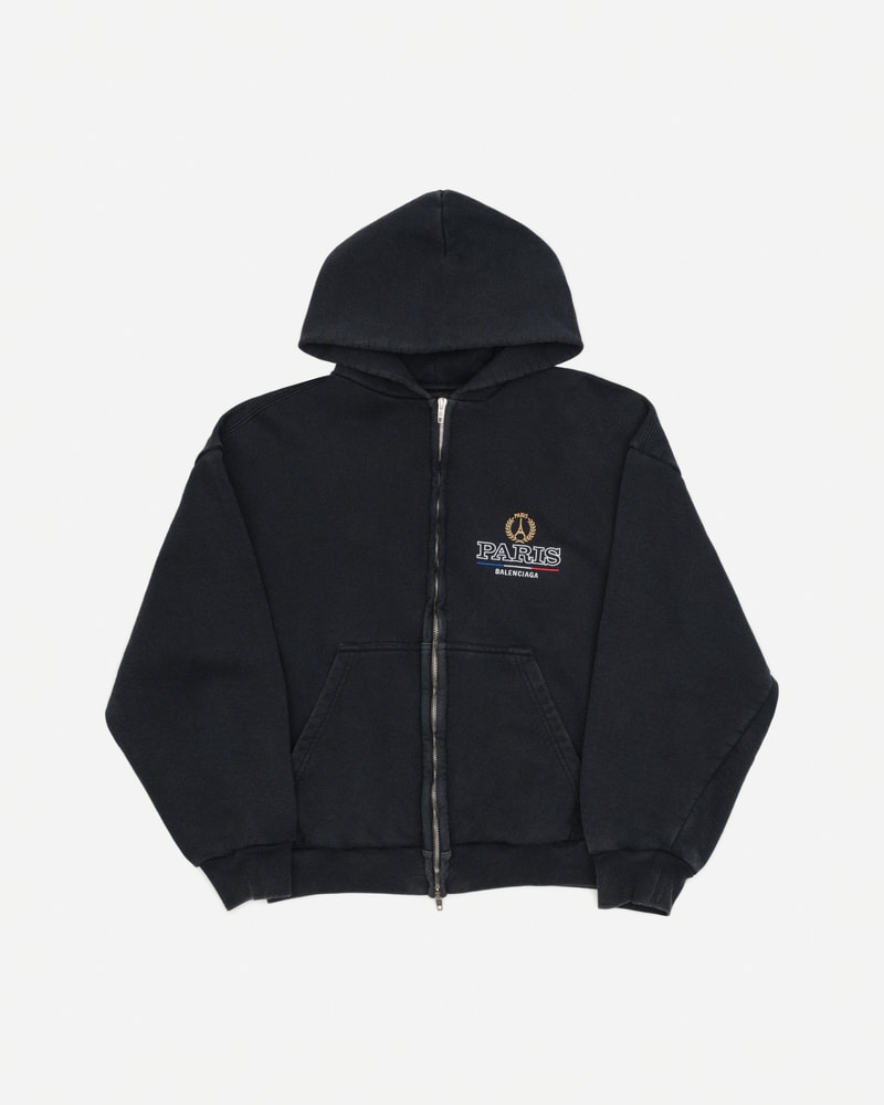 Balenciaga 全新紀念品系列「Souvenir Shop」正式發佈