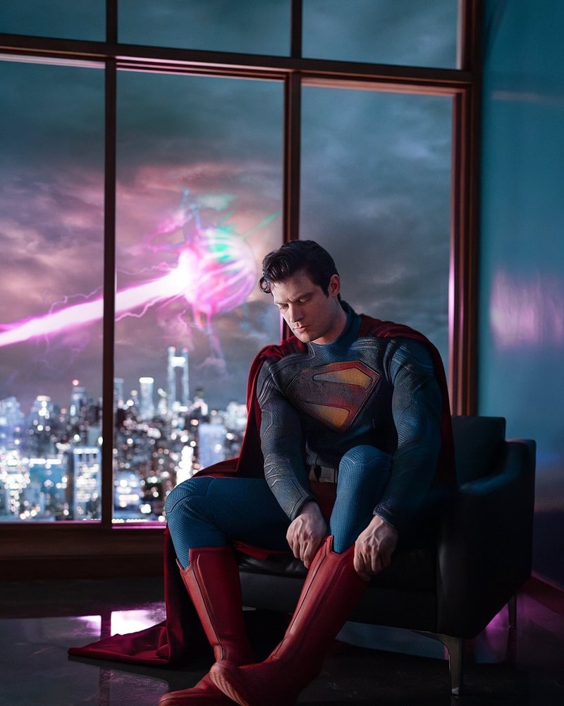 忠於經典？David Corenswet 飾演 DCU 新任「超人 Superman」最新片場照曝光