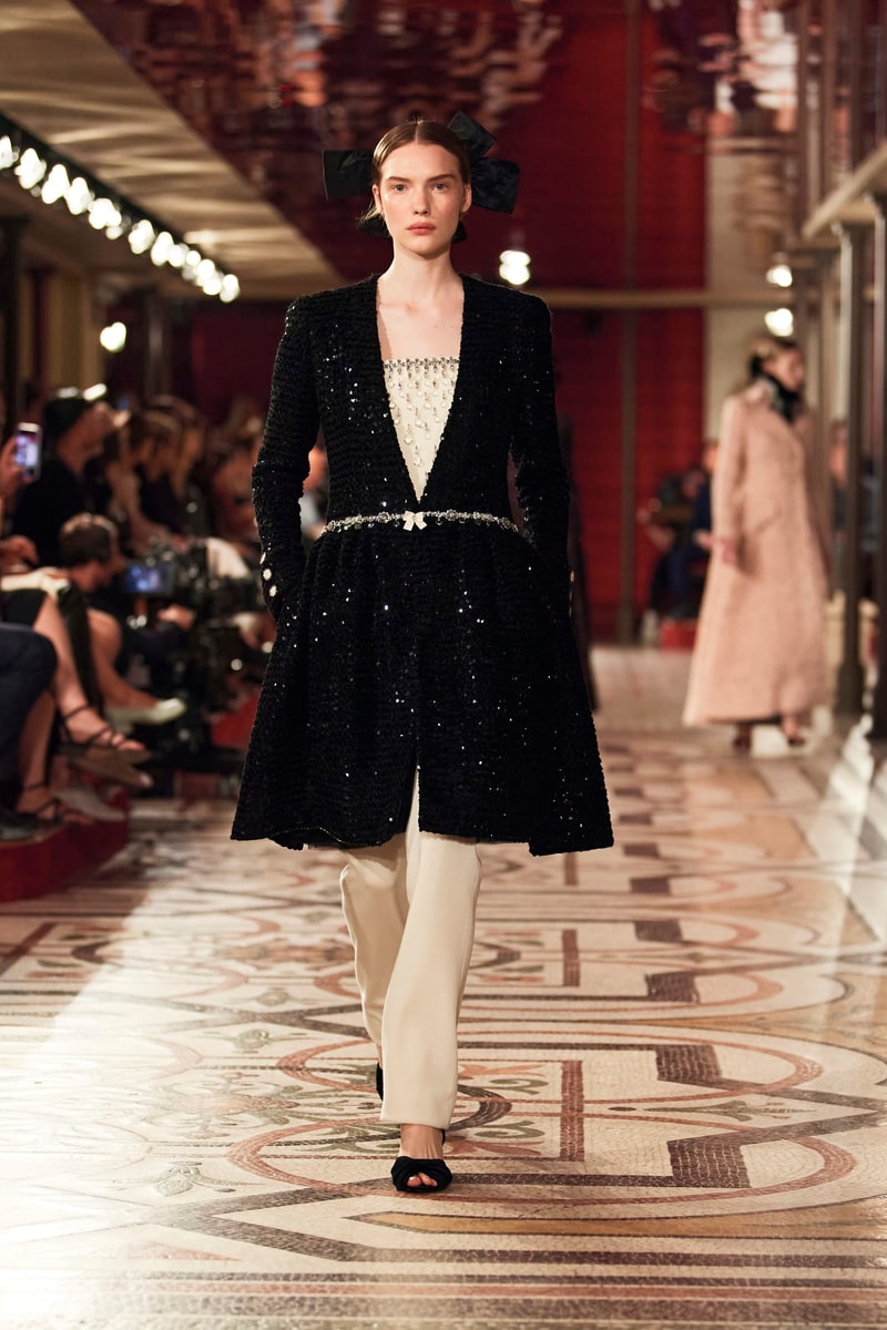 CHANEL 正式發佈 2024/25 秋冬高定系列大秀