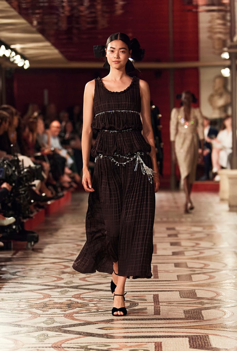 CHANEL 正式發佈 2024/25 秋冬高定系列大秀