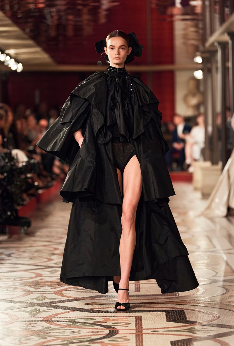 CHANEL 正式發佈 2024/25 秋冬高定系列大秀