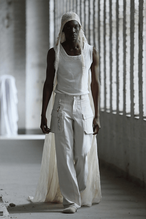 SF1OG 正式發佈 2025 春夏系列大秀