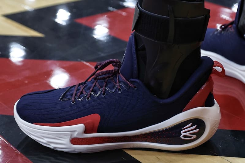 Steph Curry 親自著用 Under Armour Curry 12 美國隊配色