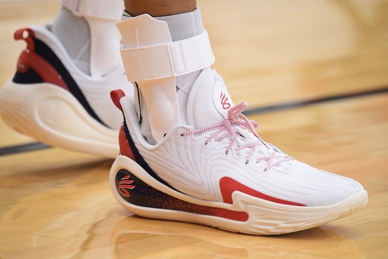 Steph Curry 親自著用 Under Armour Curry 12 美國隊配色