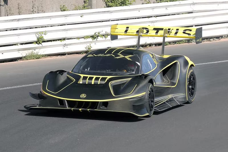 Lotus 全球唯一超跑 Evija X 於 Goodwood Festival of Speed 意外撞毀