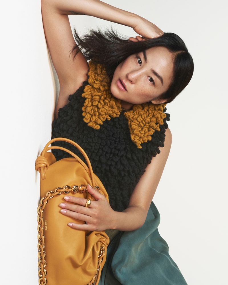 LOEWE 正式發佈 2024 秋冬系列形象廣告
