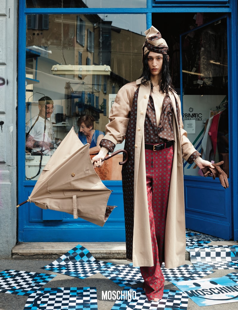MOSCHINO 正式發佈 2024 秋冬女裝系列形象大片