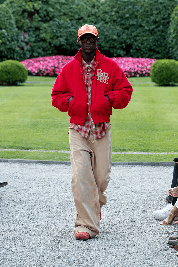 RHUDE 正式發佈 2025 春夏系列大秀