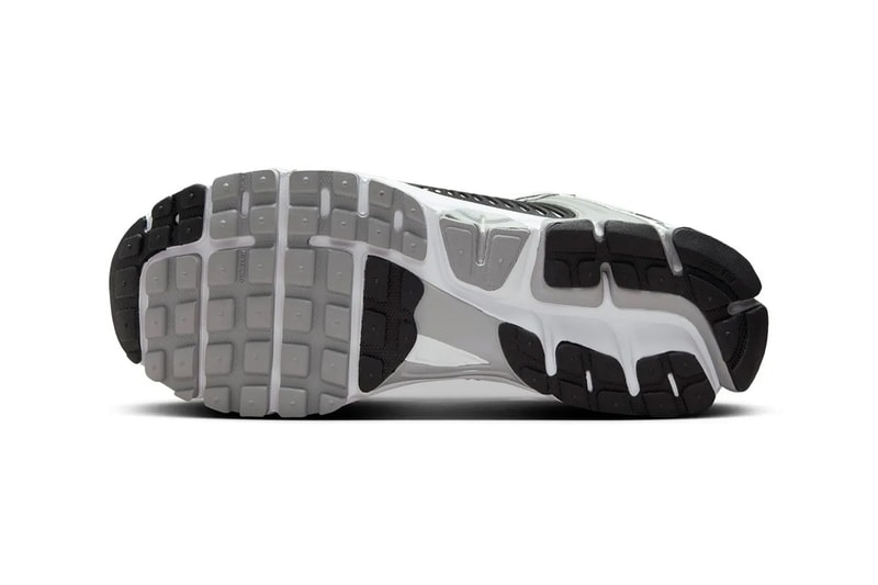 Nike Zoom Vomero 5 全新配色「Metallic Silver/Black」官方圖輯正式發佈