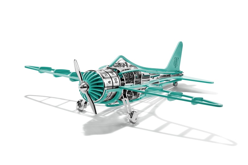 Tiffany & Co. 推出要價 $42,000 美元「飛機」造型時鐘