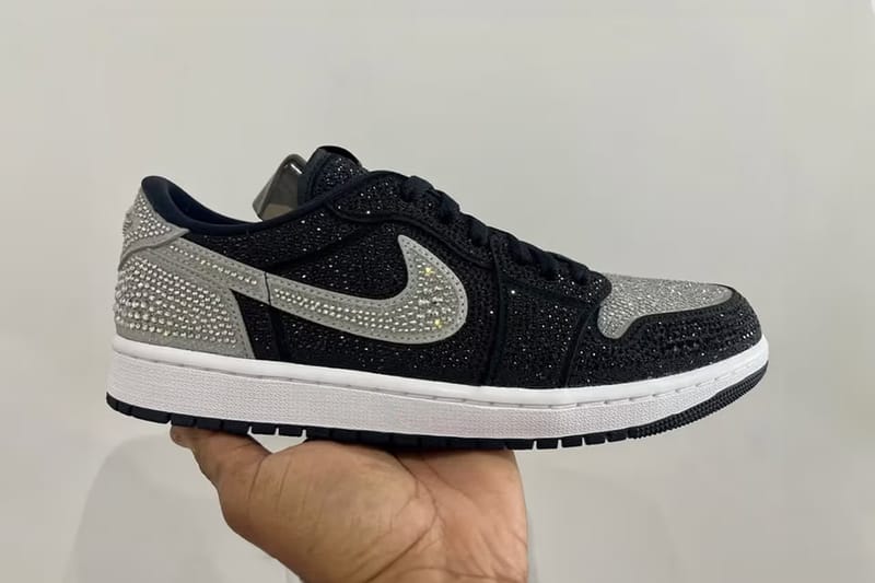 率先近賞 Swarovski x Air Jordan 1 Low 全新聯名鞋款