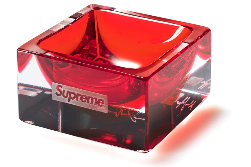 聯名重訓架、黑膠唱片機、薩克斯風！Supreme 2024 秋冬系列「配件」完整公開
