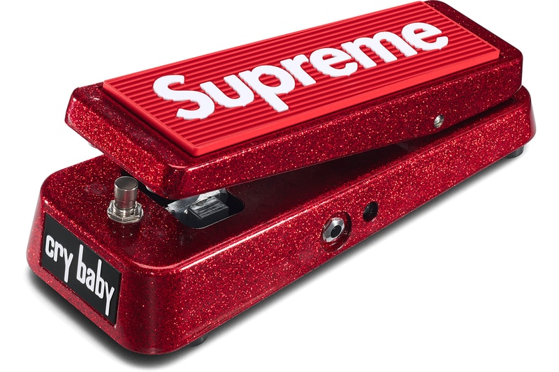 聯名重訓架、黑膠唱片機、薩克斯風！Supreme 2024 秋冬系列「配件」完整公開