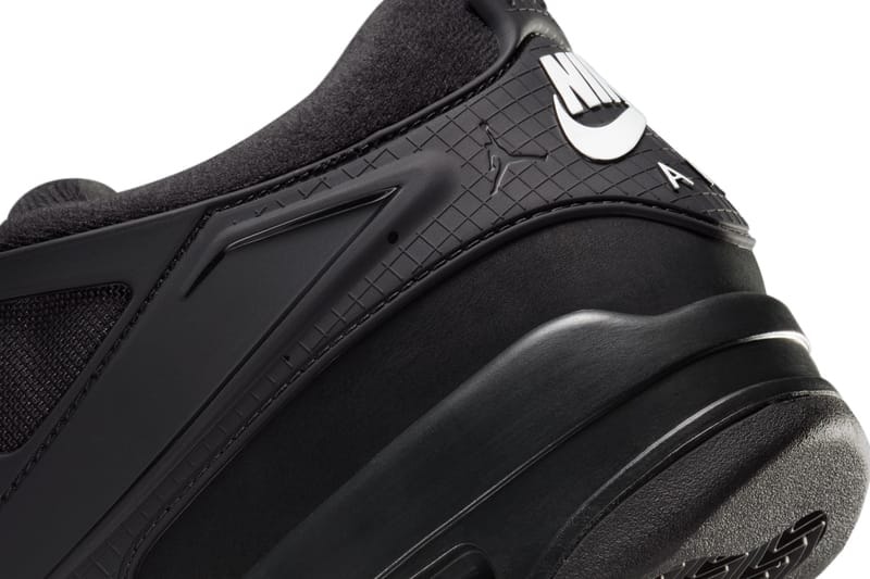 Air Jordan 4 RM 全新配色「Black Cat」官方圖輯正式公開