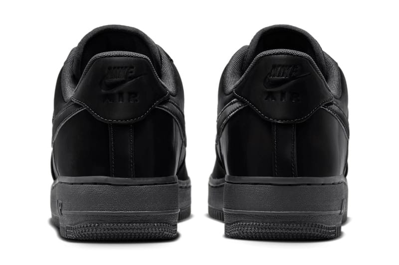 Nike Air Force 1 Low 全新配色「Vanta Black」官方圖輯正式發佈